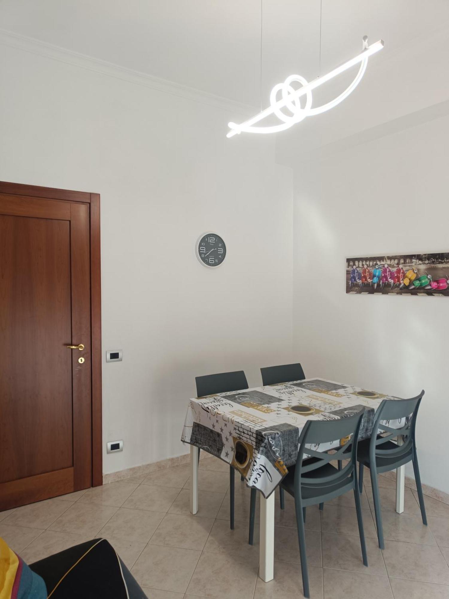 Tia Tourist Apartment Rome Bagian luar foto