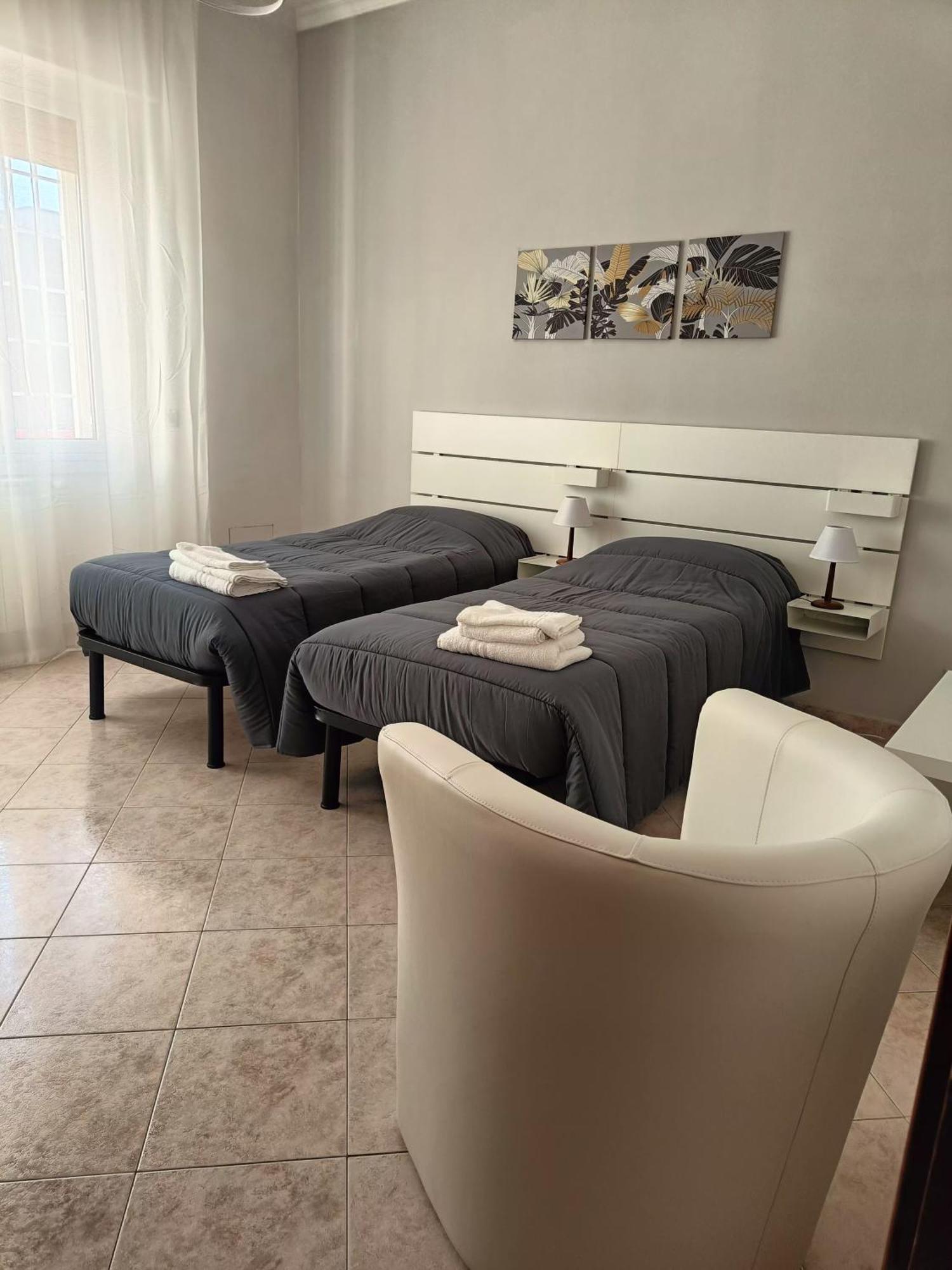 Tia Tourist Apartment Rome Bagian luar foto