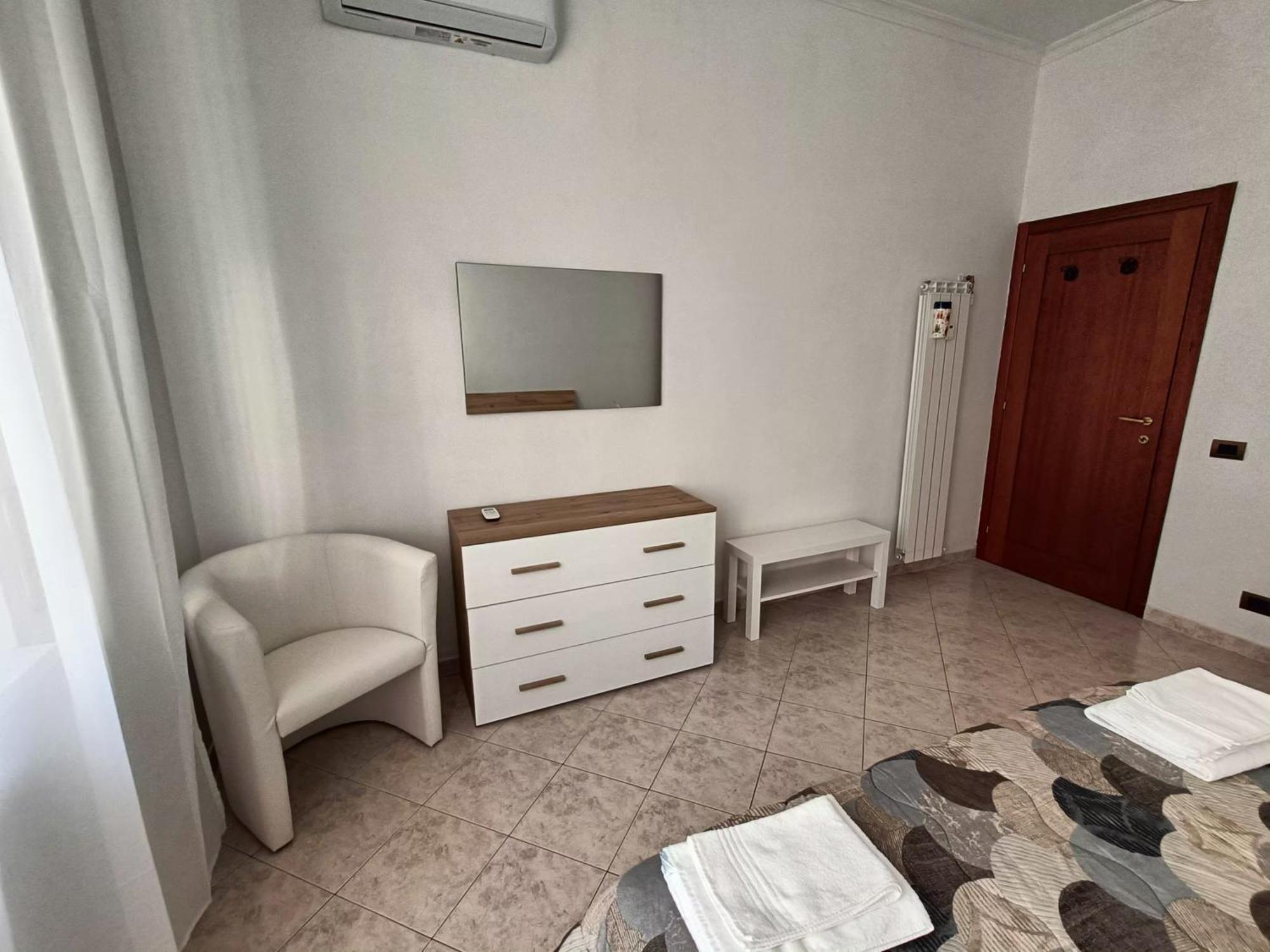 Tia Tourist Apartment Rome Bagian luar foto