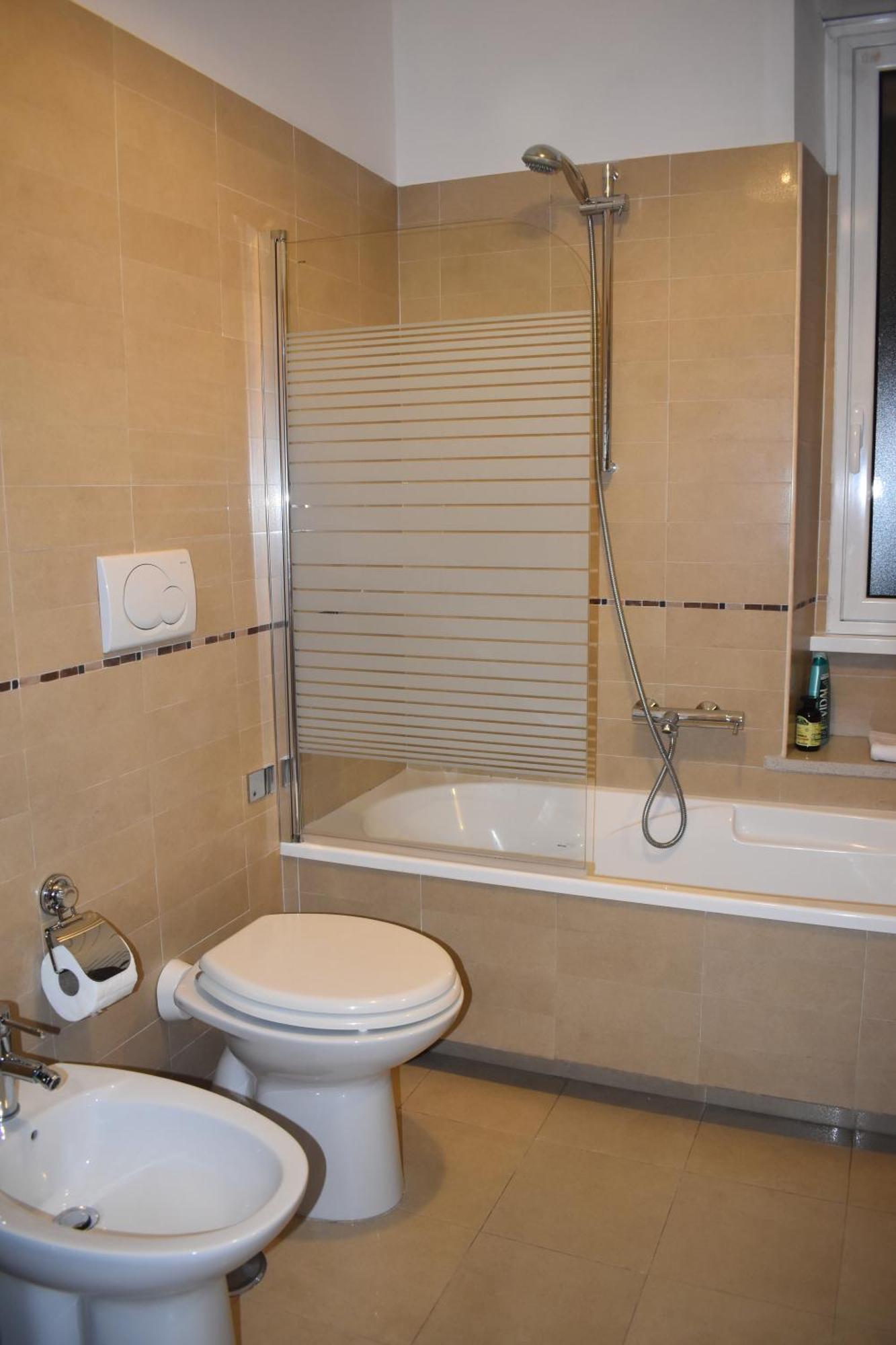 Tia Tourist Apartment Rome Bagian luar foto